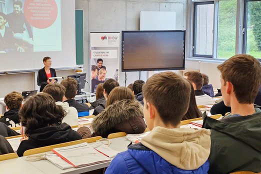 Infoveranstaltung duales Studium - Schulbesuch des TG Rottweil am Campus Horb der DHBW Stuttgart