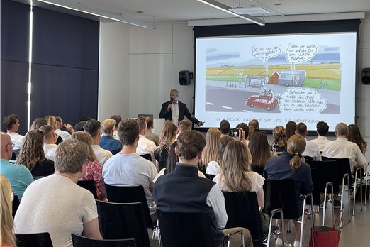 Keynote-Vortrag durch Stephan Tschierschwitz, Leiter Mobilitätslösungen der Schwarz Mobility Solutions GmbH