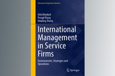 Cover des neuen Lehrbuchs: International Management in Service Firms: Environments, Strategies and Practices Cover des neuen Lehrbuchs: International Management in Service Firms: Environments, Strategies and Practices