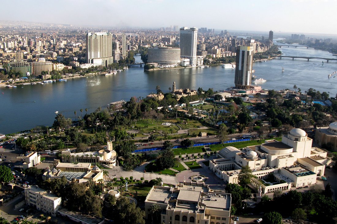 Blick auf Kairo vom Cairo Tower (Quelle: Wikimedia Commons)