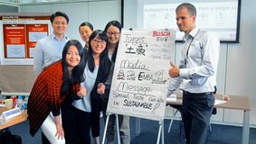 Projektgruppe bei Ergebnispräsentation