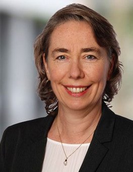 Prof. Dr. Anja Siegle