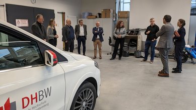 Gruppenbild während des Besuchs der Delegation