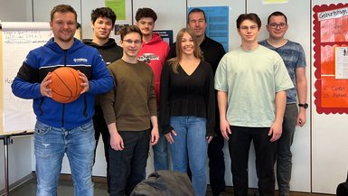 ZDT-Grundschulprojekt Studierende und Dozierende des Grundschulprojekts ZDT