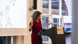 Rektorin Prof. Dr. Beate Sieger-Hanus während ihrer Rede.