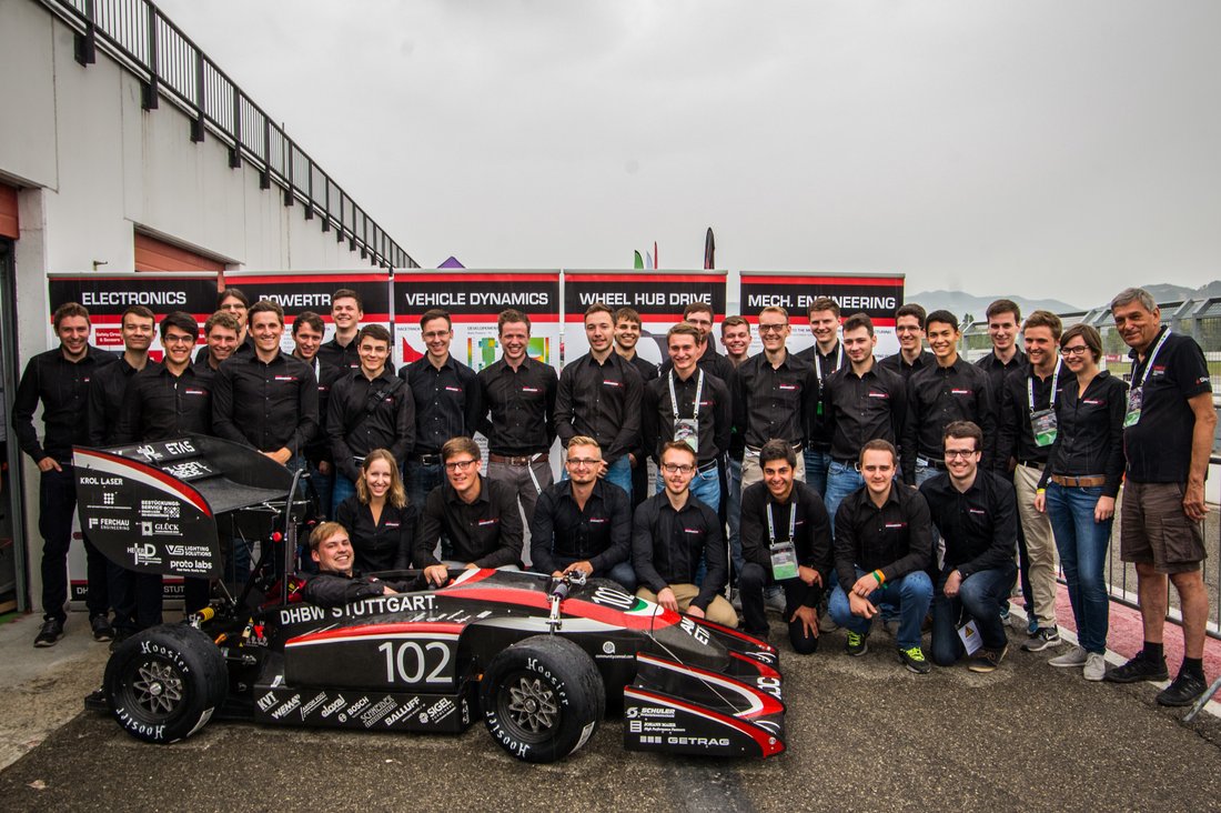 Das DHBW Engineering-Team beim Wettbewerb Formula Student Italy.