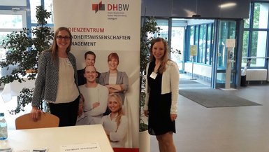 Das Studienzentrum für Gesundheitswissenschaften & Management war Sponsoring-Partner des 3. Ulmer Pflegemanagementkongresses Das Studienzentrum für Gesundheitswissenschaften & Management war Sponsoring-Partner des 3. Ulmer Pflegemanagementkongresses