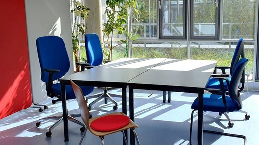Gruppenarbeitsraum in der Bibliothek