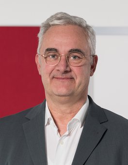 Prof. Dr. Stefan Huf Prof. Dr. Stefan Huf