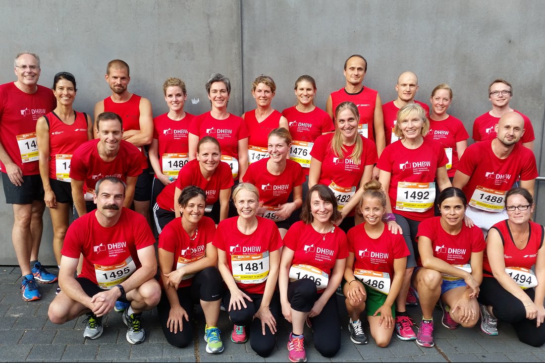 Das Laufteam der DHBW Stuttgart hat den B2RUN erfolgreich gemeistert