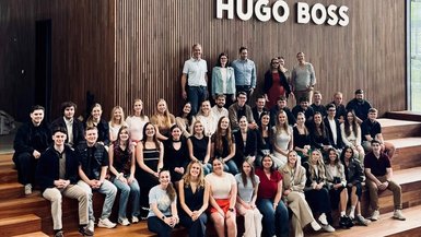 DHBW Stuttgart meets University of Wisconsin Milwaukee: Besuch beim Campus der Hugo Boss AG DHBW Stuttgart meets University of Wisconsin Milwaukee: Besuch beim Campus der Hugo Boss AG