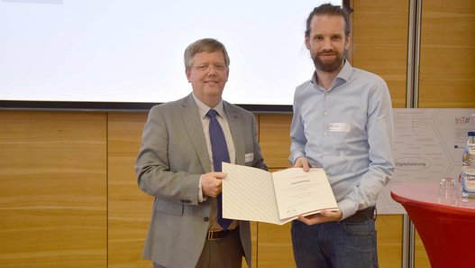 DHBW Forschungstag: Bei der Posterprämierung gewann das UML den zweiten Platz. DHBW Forschungstag: Bei der Posterprämierung gewann das UML den zweiten Platz.