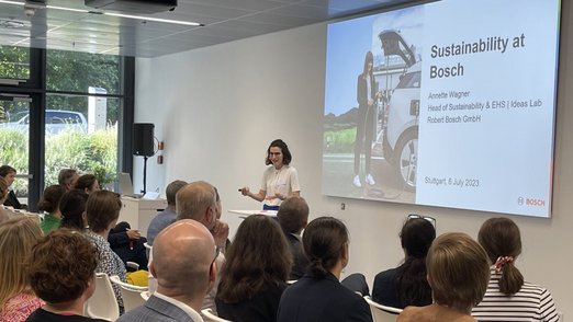 Keynote 1: „Nachhaltigkeit: vom Hype- zum Kernthema“, Annette Wagner, Head of Corporate Office Sustainability, Environment, Health and Safety, von der Robert Bosch GmbH 