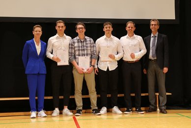 Gruppenbild des Studiengangs Maschinenbau - Versorgungs- und Energiemanagement