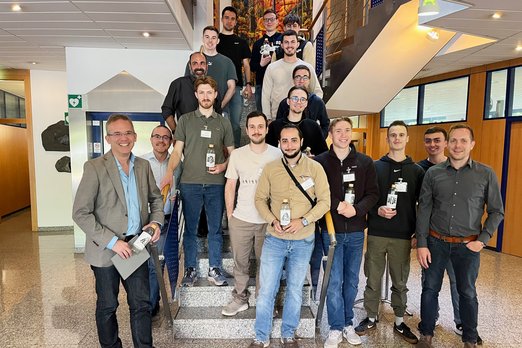 Gruppenbild Maschinenbaustudierende der Studienrichtung Produktionstechnik