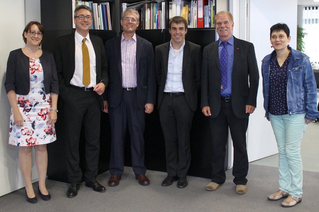 v.l. Dorte Süchting, Prof. Dr. Joachim Weber, Ferran Badia Pascual, Ixaka Egurbide, Prof. Richterich, Maite Sarrate