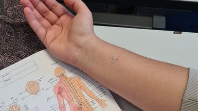 Naturheilkundliche Pflegeinterventionen in der Onkologie. Naturheilkundliche Pflegeinterventionen in der Onkologie.