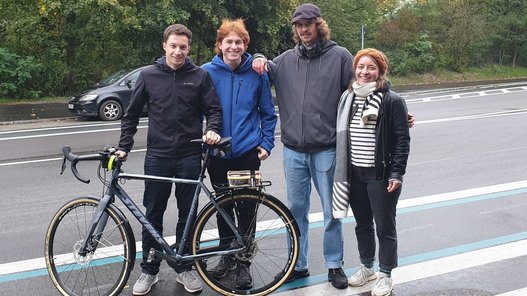 Foto (v.l.n.r.): Nico Hofmann, Jakob Seitzer, Jan von Berg, Helene Schächtele