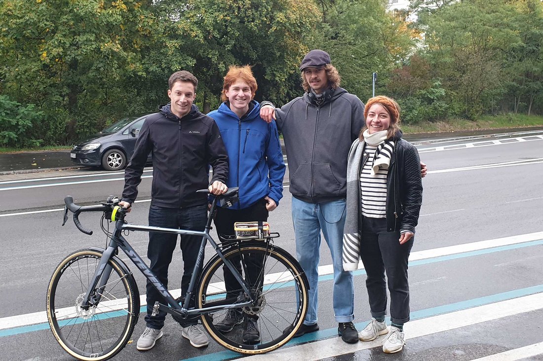 Foto (v.l.n.r.): Nico Hofmann, Jakob Seitzer, Jan von Berg, Helene Schächtele 