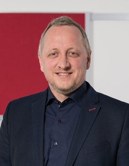 Prof. Dr. Stefan Nöst Prof. Dr. Stefan Nöst