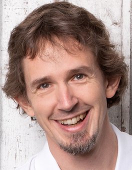 Prof. Dr. Michael Hanselmann