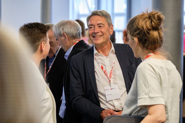 Ehemaliger Rektor Prof. Dr. Joachim Weber im Gespräch