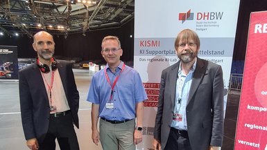 Prof. Dr. Dirk Reichardt, Prof. Dr.-Ing. Tim Jansen, Prof. Dr. Thomas Kessel (v.l.) Prof. Dr. Dirk Reichardt, Prof. Dr.-Ing. Tim Jansen, Prof. Dr. Thomas Kessel (v.l.)