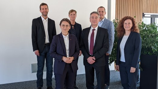 Präsidentin Prof. Dr. Martina Klärle mit der Hochschulleitung der DHBW Stuttgart