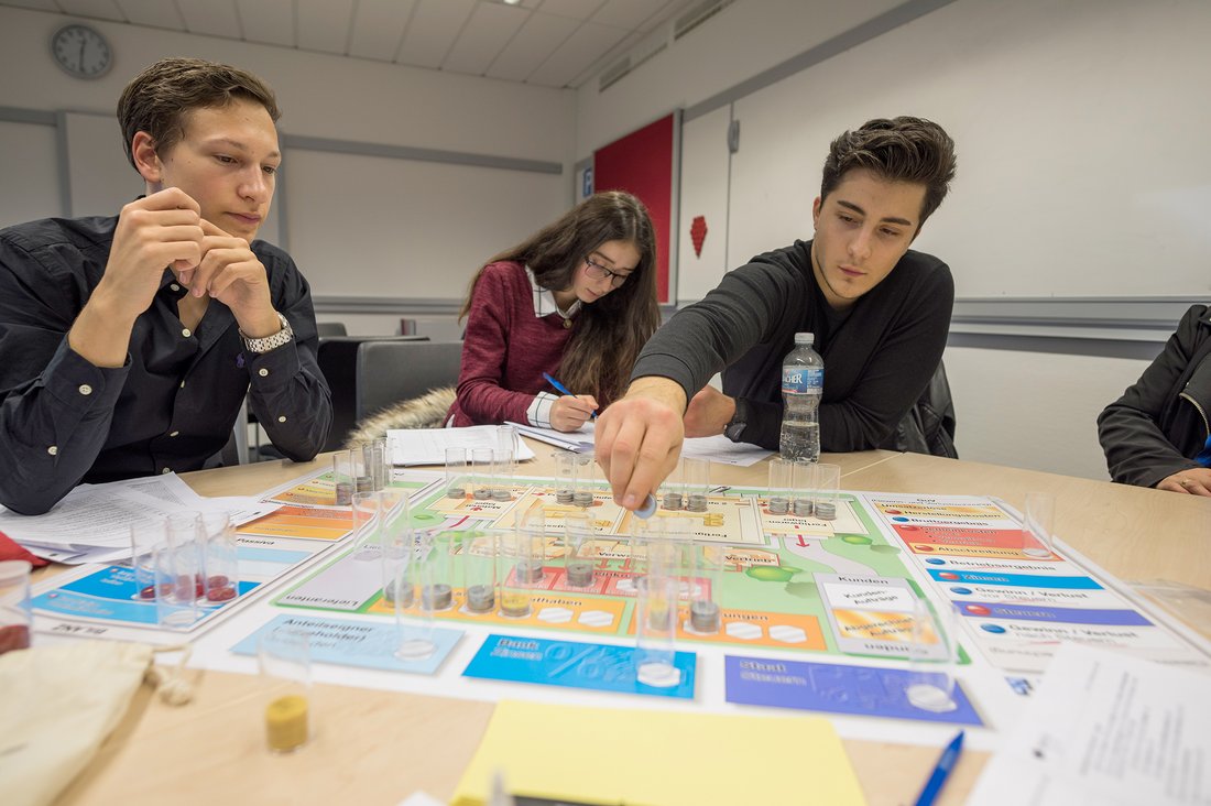 Planspiele werden zur Vermittlung komplexer Zusammenhänge immer wichtiger (Foto: DHBW Stuttgart / O. Eyb)