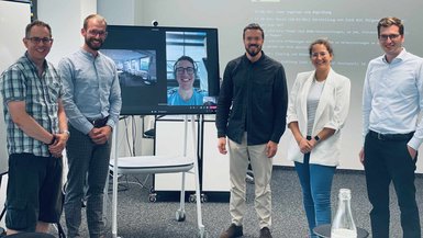 ZDT Dozierendentag 2022 Gruppenfoto mit Teilnehmenden am ZDT Dozierendentag 2022