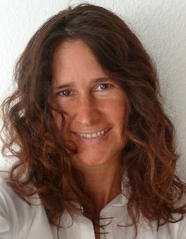 Dipl.-Wirt.-Ing. (FH) Anke Bornträger Dipl.-Wirt.-Ing. (FH) Anke Bornträger