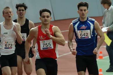 400m Männer, v.l.: Schmid, Enders, Müller, Gacic