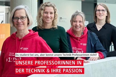Gruppenfoto mit den vier Professorinnen Anke Gärtner-Niemann, Dr. Monika Kochanowski, Dr. Carmen Winter und Dr.-Ing. Gesine Hilf