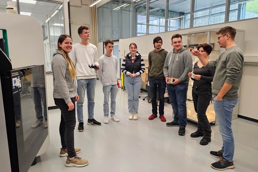 Kunststofftechnik Labor - Schulbesuch des TG Rottweil am Campus Horb der DHBW Stuttgart