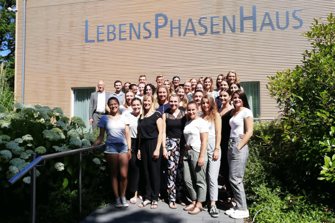 Exkursion des Studiengangs „BWL-Gesundheitsmanagement“ der DHBW Stuttgart zum LebensPhasen-Haus