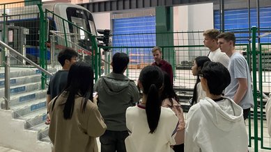 Alumni der DHBW Stuttgart besuchen Partnerhochschule Shenzhen Technology University (SZTU) in China