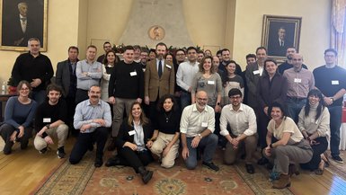 Beteiligte am EU-Horizon Projekt DataGEMS treffen sich zum Kick-off in Athen Gruppenbild der am EU-Horizon Projekt DataGEMS beteiligten Personen.