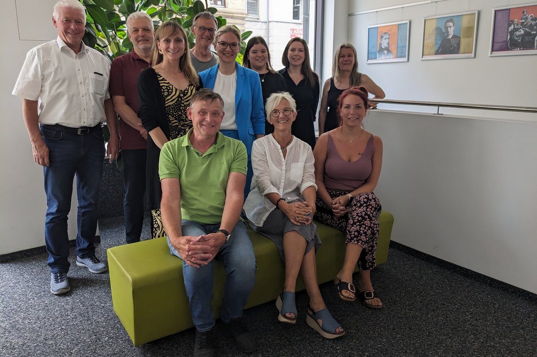 Von hinten nach vorne: Jörg Huber, Andreas Grössler, Simone Fader, Bernd Kleinschmidt, Elfriede Dierstein, Meike Salerno, Julia Huber, Elke Hoheisel, Volker Schmidt, Anja Teubert, Angela Wild