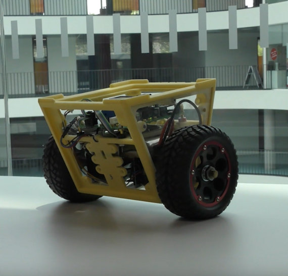 Balancer auf 2 Rädern