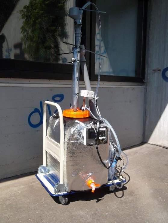 Versuchsbiogasanlage. Gebaut von Studierenden des Studiengangs Mechatronik der DHBW Stuttgart (Mai 2017) Versuchsbiogasanlage. Gebaut von Studierenden des Studiengangs Mechatronik der DHBW Stuttgart (Mai 2017)
