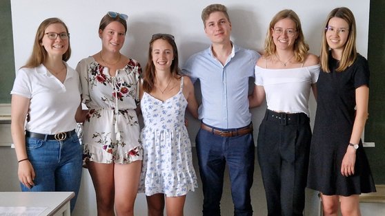 Foto der beiden Sieger-Teams