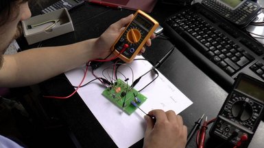 Lab-2-Go ermöglicht Messtechnikversuche per Fernlehre